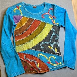 Vintage Women’s Colorful Embroidered Long Sleeve Top size Medium